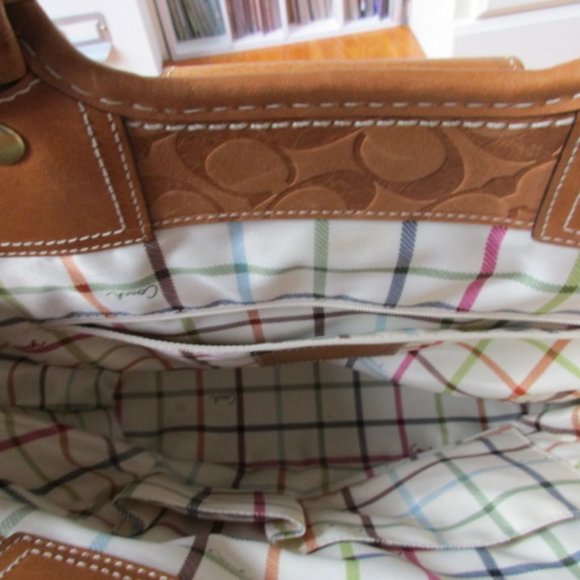 Coach Bag - Picture 2 of 6